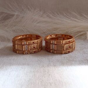 Beautiful gold plated bangles Indian Pakistani jewelry bracelet